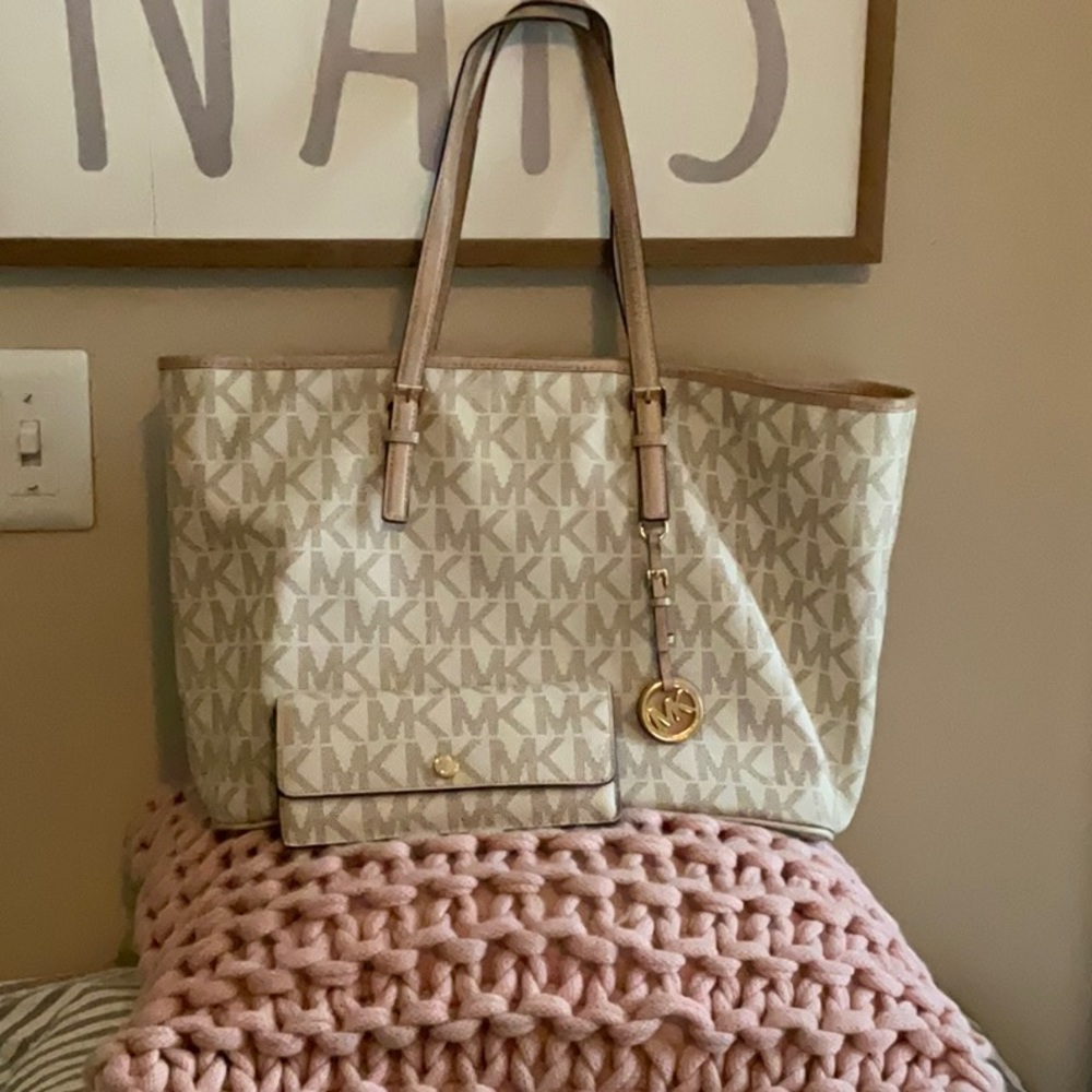 Michael Kors Purse and Wallet